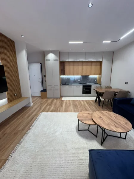 Tirane, jepet me qera apartament 1+1 , 72 m² 1.000 € (Delijorgji)