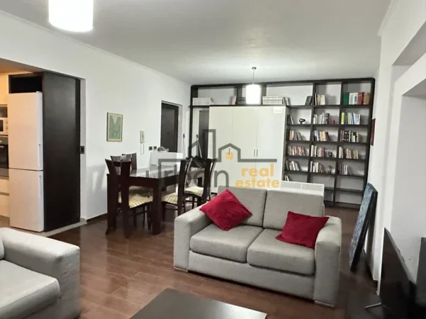 Tirane, jepet me qera apartament 2+1+Aneks+Ballkon Kati 7, 102 m² 901 € (Rruga e Elbasanit)