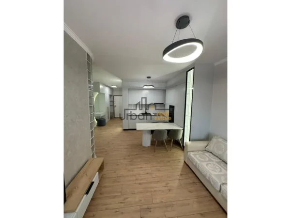 jepet me qera apartament 2+1+Aneks+Ballkon , 107 m² 1.000 € (Vizion Plus)