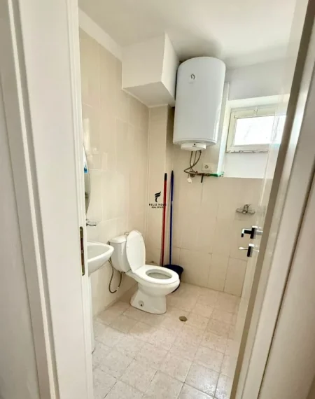 Tirane, jepet me qera apartament 2+1 Kati 2, 57 m² 500 € (RRUGA BARDHYL)