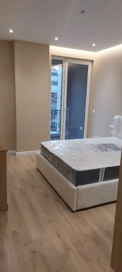 Tirane, jepet me qera apartament 1+1 Kati 3, 72 m² 690 € (Shkolla Osman Myderizi)