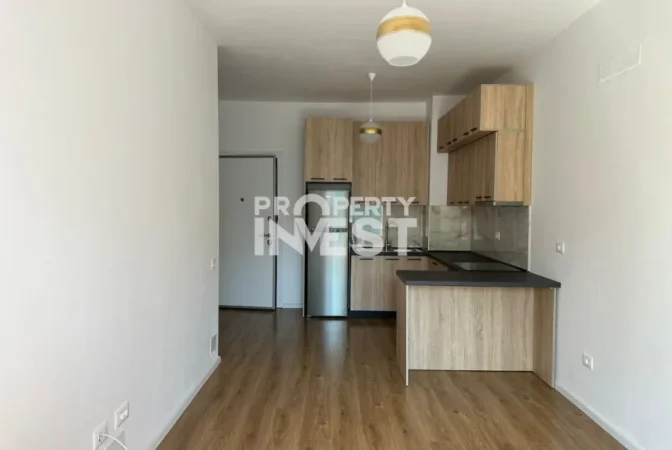 Tirane, jepet me qera apartament 1+1 Kati 5, 65 m² 350 € (Ali Demi)