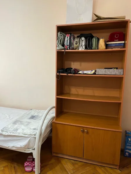 Tirane, jepet me qera apartament 2+1 Kati 5, 60 m² 11.600 € (Rruga Bardhok Biba)