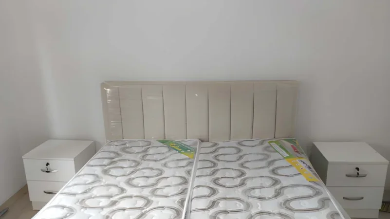 Tirane, jepet me qera apartament 1+1 Kati 3, 60 m² 500 € (Oxhaku)