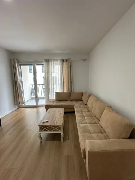 Tirane, jepet me qera apartament , 65 m² 500 € 