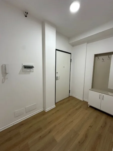 Tirane, jepet me qera apartament , 65 m² 500 € 