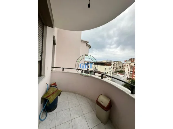 Durres, jepet me qera apartament 1+1 Kati 7, 59 m² 280 € (Plazh,)
