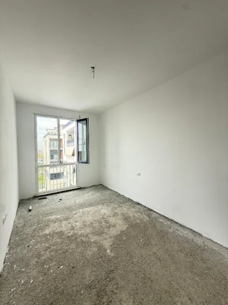 Tirane, shitet apartament 2+1 Kati 5, 123 m² 185.400 € (Shkoze)