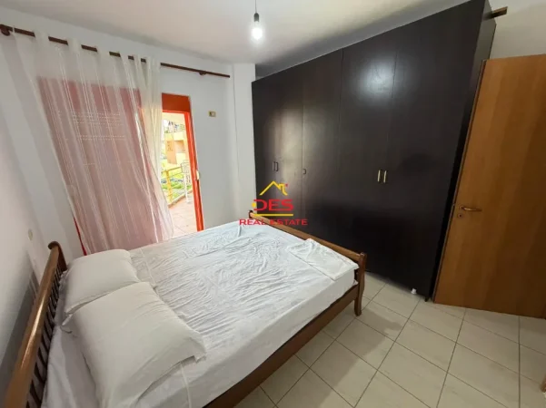 Vlore, jepet me qera apartament 1+1+Ballkon Kati 2, 70 m² 320 € (Orikum)