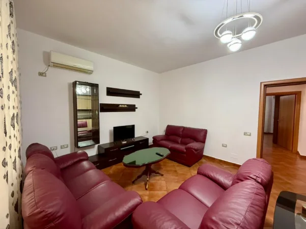 Tirane, jepet me qera apartament 1+1 Kati 1, 65 m² (ASTIR)
