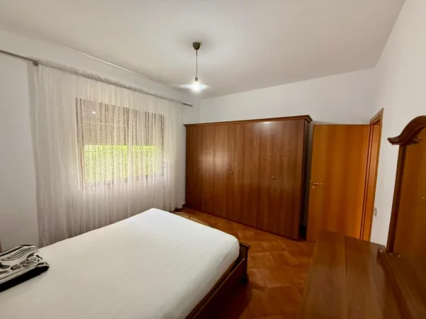 Tirane, jepet me qera apartament 1+1 Kati 1, 65 m² (ASTIR)