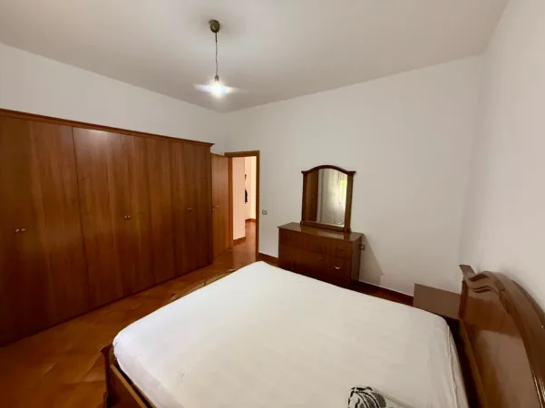 Tirane, jepet me qera apartament 1+1 Kati 1, 65 m² (ASTIR)