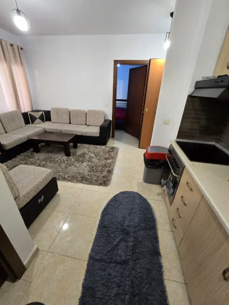 Tirane, jepet me qera apartament 1+1 Kati 1, Ish Fusha e Aviacionit, 🏷️Çmimi: 45.000 Leke/Muaj