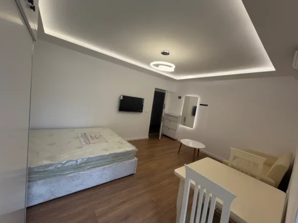 Tirane, shitet 1+1 Kati 2, (RRUGA FERIT XHAJKO)