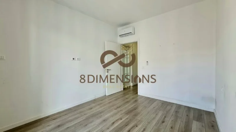 Tirane, jepet me qera apartament 1+1 Kati 7, 64 m² 450 € (porcelan)  D8241A-101