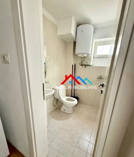 Tirane, jepet me qera apartament 1+1 Kati 2, 56 m² 520 € (RRUGA BARDHYL)