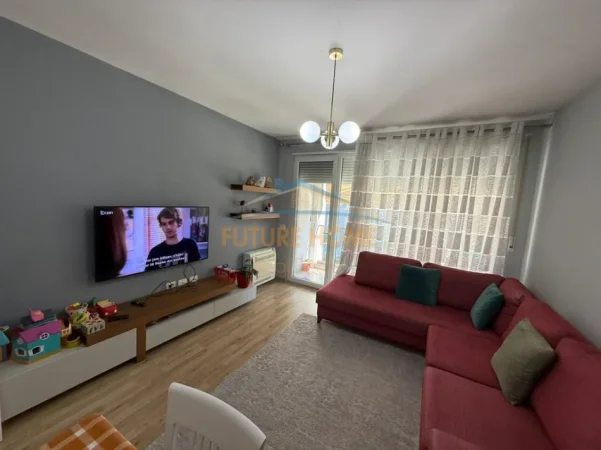 Tirane, jepet me qera 1+1 Kati 2, 70 m² 600 € (DON BOSKO)