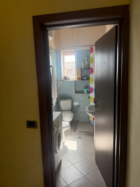 Tirane, jepet me qera apartament 2+1 Kati 3, Tufine