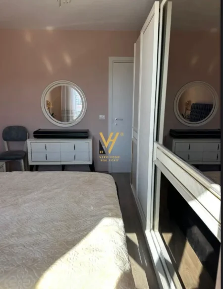 Tirane, jepet me qera apartament 1+1+Ballkon Kati 5, 67 m² 600 € (DON BOSKO)