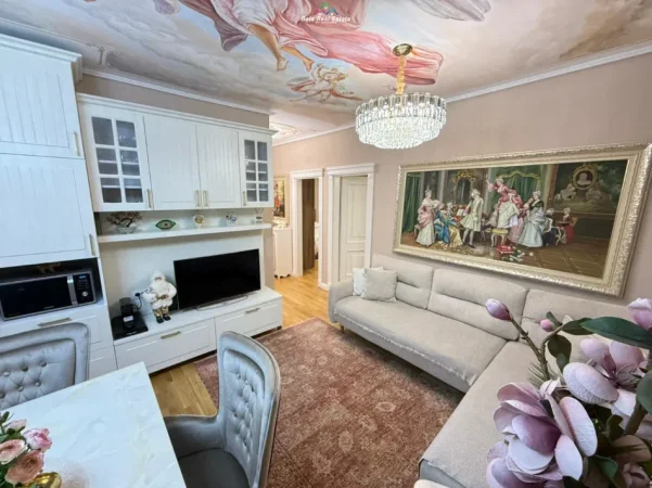 Tirane, jepet me qera apartament 2+1 Kati 9, 80 m² 1.050 € (myslym shyr)