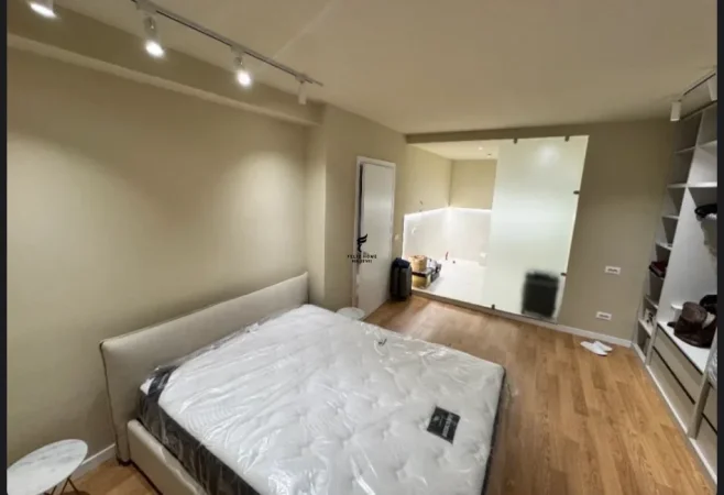 Tirane, jepet me qera apartament 2+1 Kati 2, 100 m² 1.100 € (RRUGA E DURRESIT)