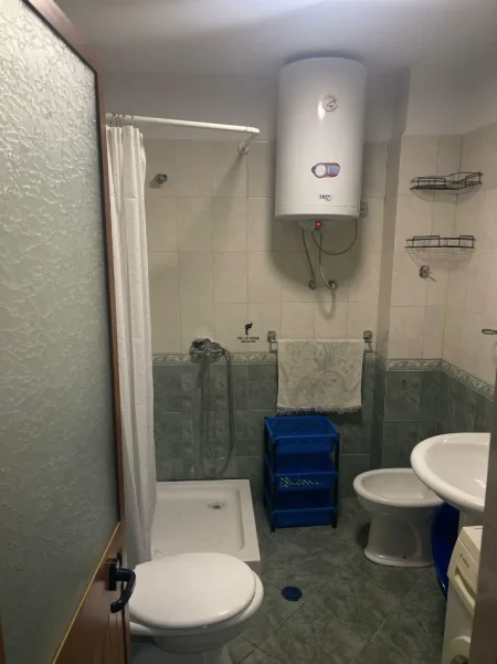 Tirane, jepet me qera apartament 1+1 Kati 5, 67 m² 500 € (DON BOSKO)