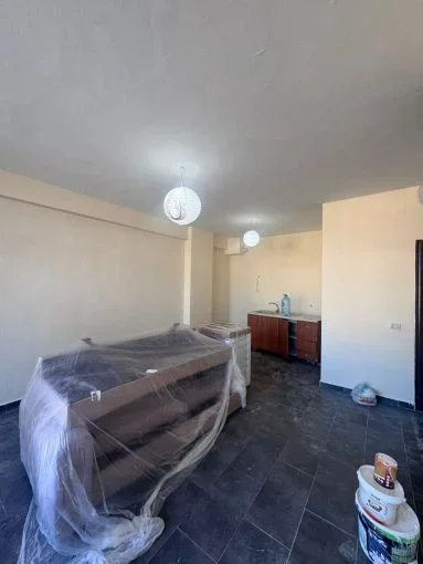 Tirane, shitet garsonier Kati 9, 49 m² 73.000 € (kashar)