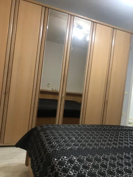 Tirane, jepet me qera apartament 1+1 Kati 5, 70 m² 450 € (Kushtrimi i Lirise ne Ali Dem)