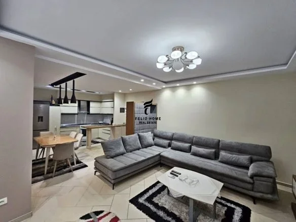 Tirane, jepet me qera apartament 2+1 Kati 2, 100 m² 650 € (LIQENI I THATE)