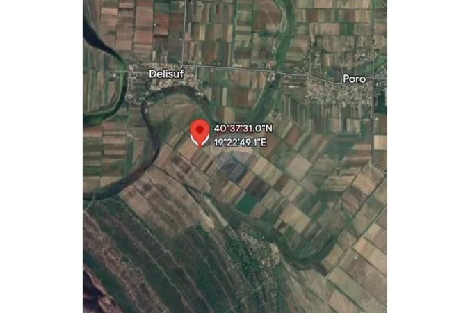 Vlore, shitet toke bujqesore , 2.400 m² (Poro, Vlore)