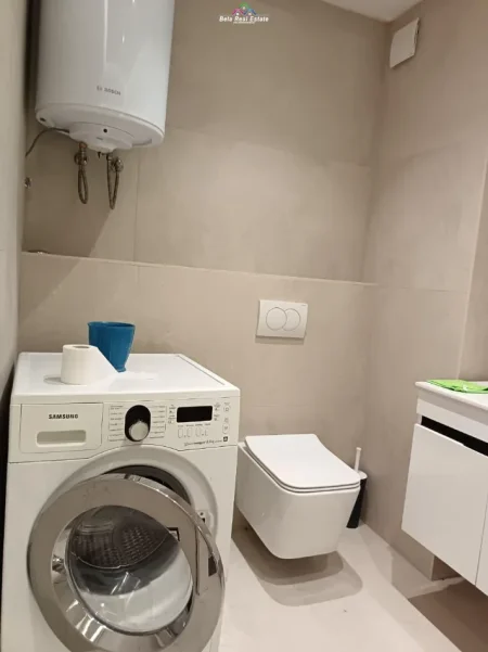 Tirane, jepet me qera apartament 1+1 Kati 4, 70 m² 575 € (dritan hoxha)
