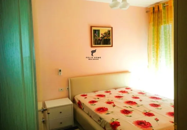 Tirane, jepet me qera apartament 1+1 Kati 5, 68 m² 500 € (ZOGU I ZI)