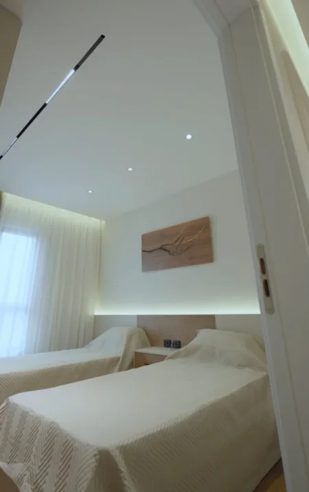 Tirane, shitet apartament 2+1 , 101 m² 265.000 € 