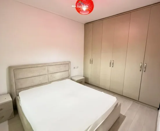 Tirane, jepet me qera apartament 1+1+Ballkon Kati 3, 85 m² 520 € (vasil shanto)