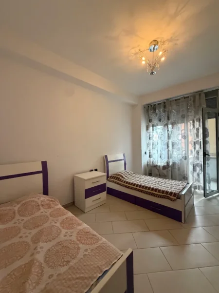 Tirane, shitet apartament 2+1+Ballkon , 119 m² 250.000€, Kompleksi Halili, prane Selvise