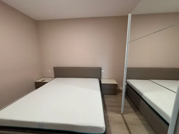 Tirane, jap me qera apartament 2+1+Ballkon Kati 2, 97 m² 1.400 € 