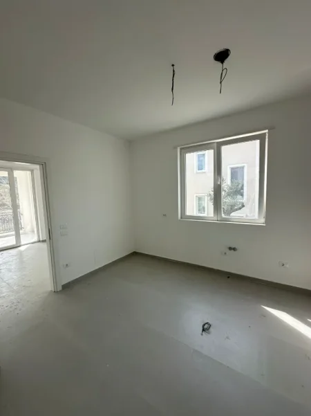 Tirane, shitet Vile , 523 m² 1.050.000 € (TEG)