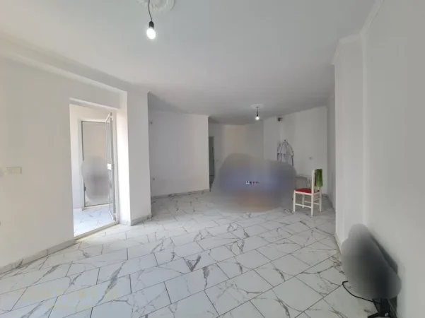 Tirane, shitet apartament 1+1+Ballkon Kati 5, 74 m² 162.800 €