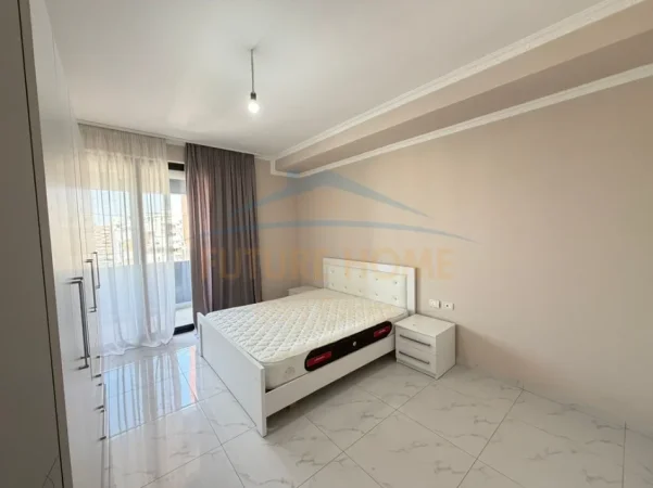 Tirane, shitet apartament 2+1+Ballkon Kati 6, 90 m² 155.000 € (Unaza e Re)
