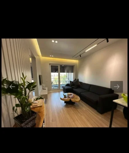 Tirane, jepet me qera apartament 1+1 Kati 5, 59 m² + 1Garazh 60.000ALL