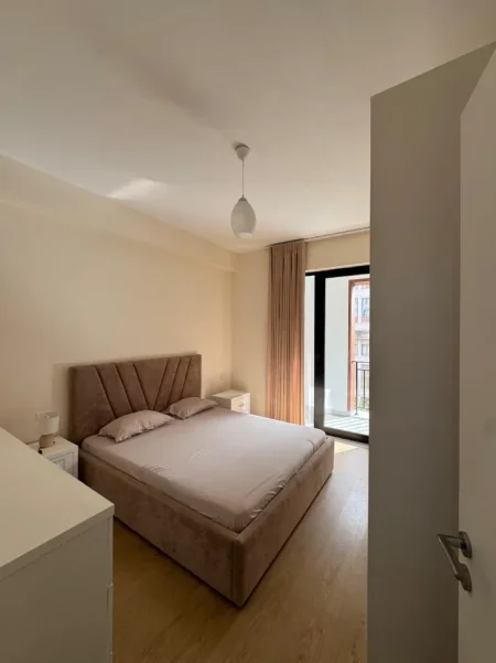 Tirane, jepet me qera apartament 1+1+Ballkon , 70 m² 400 € (Rruga Sokrat Miho)