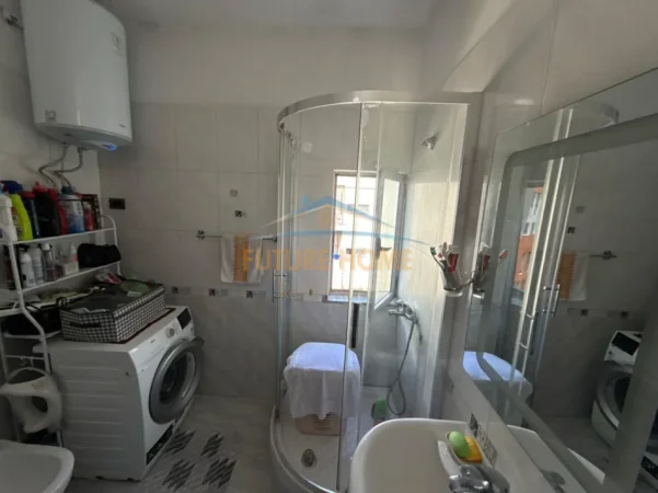 Tirane, shes apartament 1+1 Kati 6, 66 m² 105.000 € (Unazës së Re)