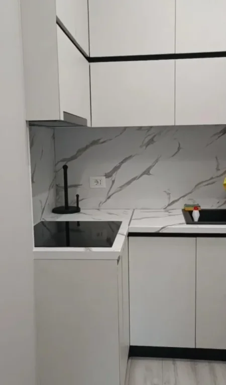 Tirane, jepet me qera apartament 1+1 Kati 3, 65 m² 600 € (Don Bosko)