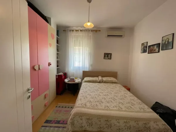 Tirane, shitet apartament 2+1 Kati 6, 140 m² 210.000 € (Kodra e Diellit)