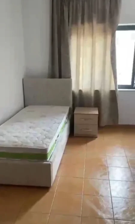 Tirane, jepet me qera apartament 2+1 Kati 8, 80 m² 600 € (21 Dhjetori)