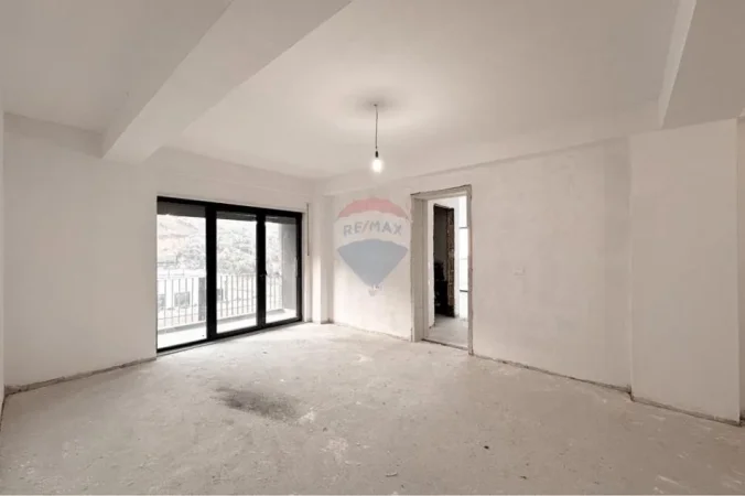 Tirane, shitet 3+1 , 277 m² 250.000 € (Kodra e Diellit 2)