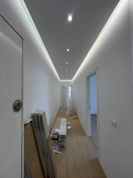 Tirane, jepet me qera apartament 2+1 Kati 4, 109 m² 600 € (Fresku)