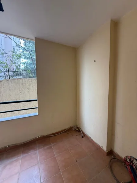 Sarande, shitet apartament duplex 1+1+Ballkon Kati 1, 40 m² 85.000 € 
