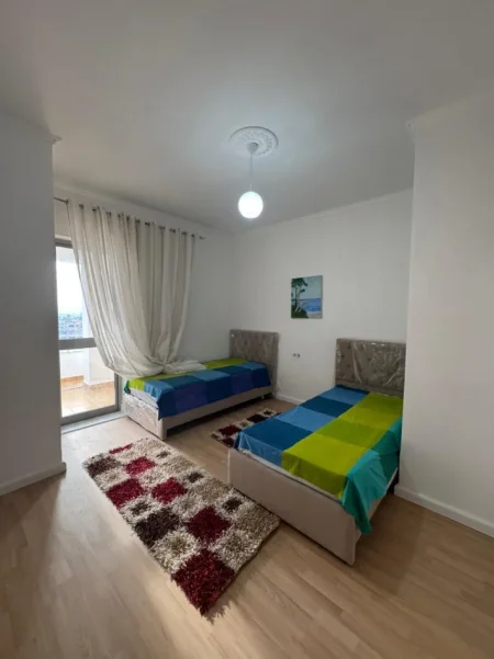 Tirane, shitet apartament+verande | Penthouse 1+1 , 118 m² 98.000 € (Rruga Thesarit)