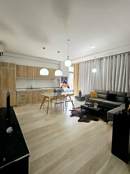 Tirane, shitet apartament 1+1 Kati 5, 67 m² 150.000 € 